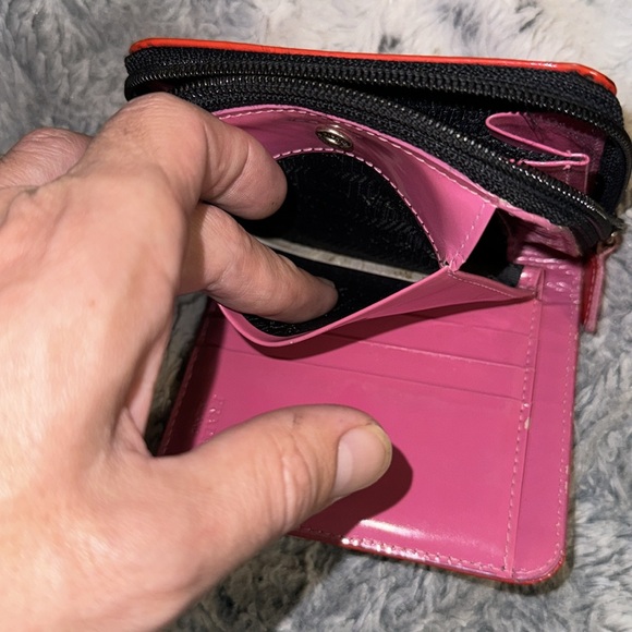 Super Dope Prada Men’s or Women’s Bi-Fold wallet with coin pouch! Orange/ Red - Picture 8 of 9